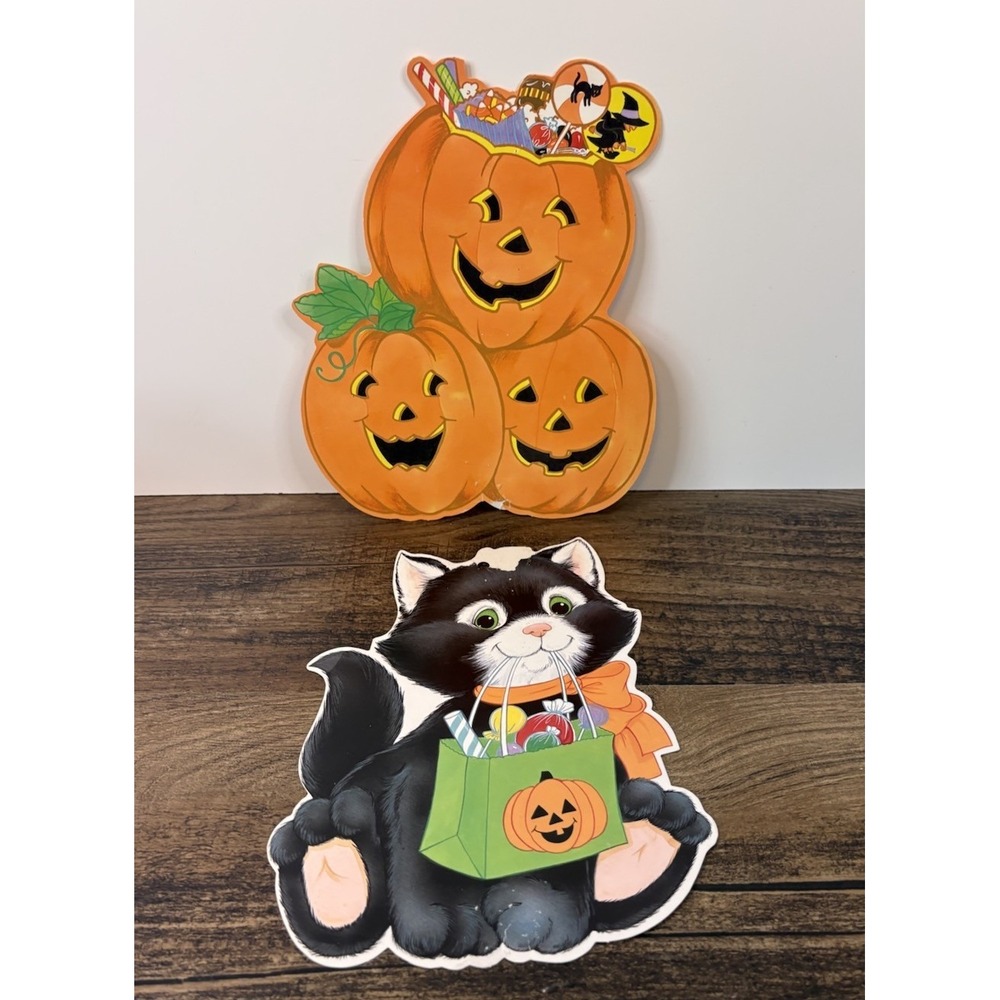 Vintage Halloween Black Kitty Cat W Treat Bag & Pumpkins Jack-O-Lantern Die Cuts